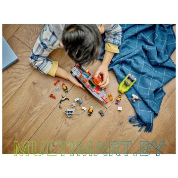 Конструктор LEGO City 60373 Пожарная спасательная лодка картинка 9
